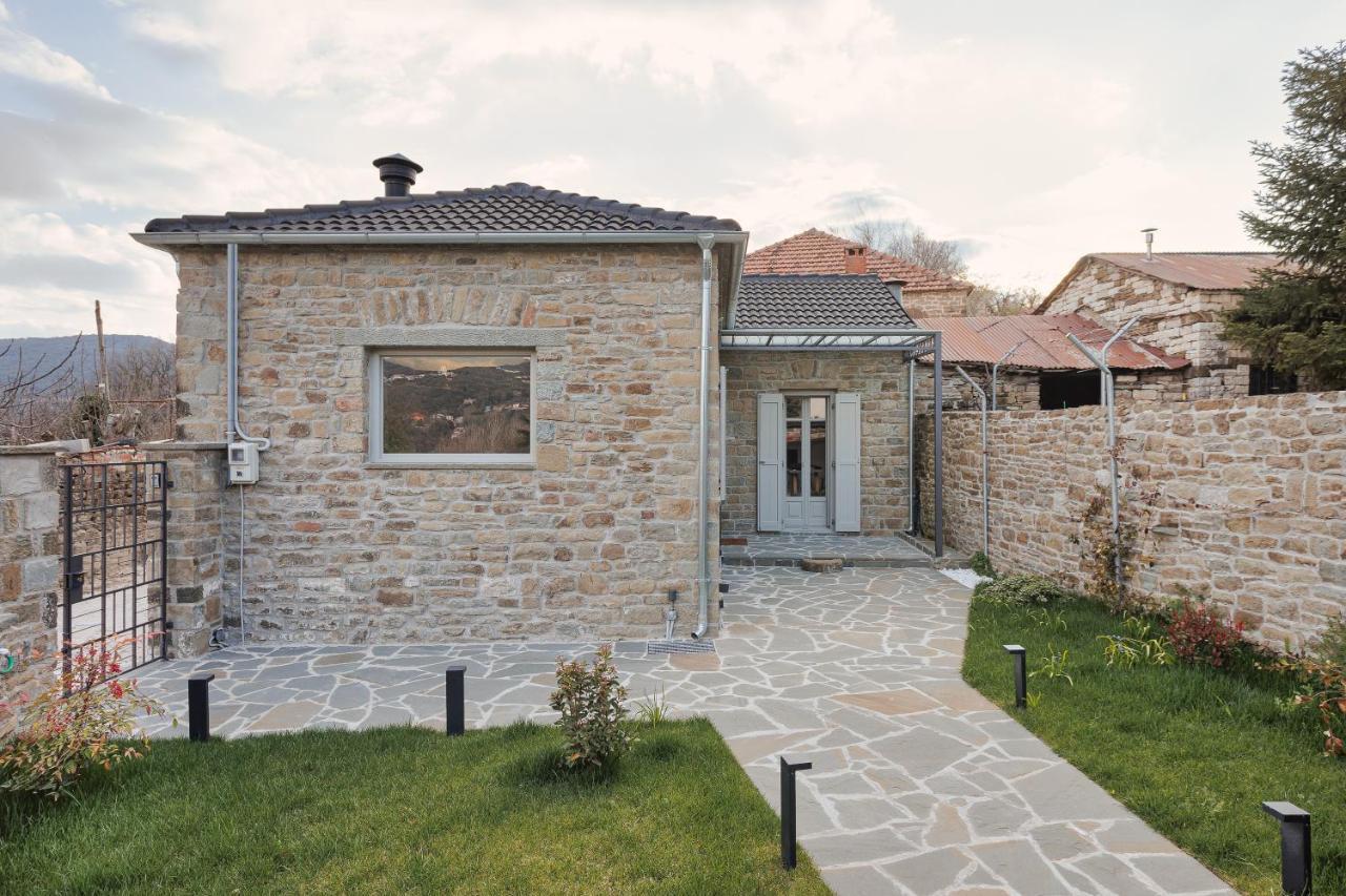 Lozart Traditional Stone House Elliniko  ภายนอก รูปภาพ