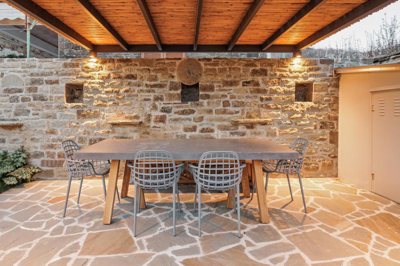 Lozart Traditional Stone House Elliniko  ภายนอก รูปภาพ
